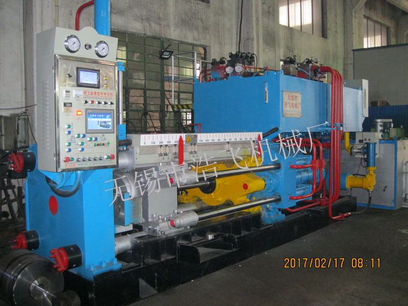 660T反鎖緊恒速擠壓機